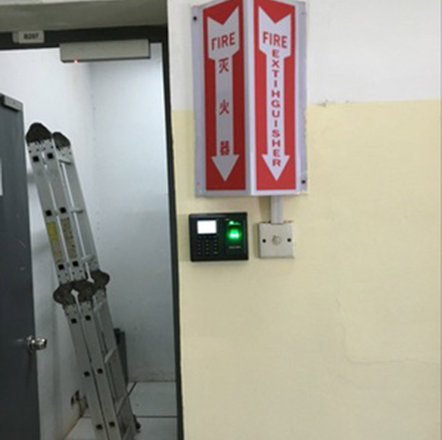 中控F2指纹门禁机15