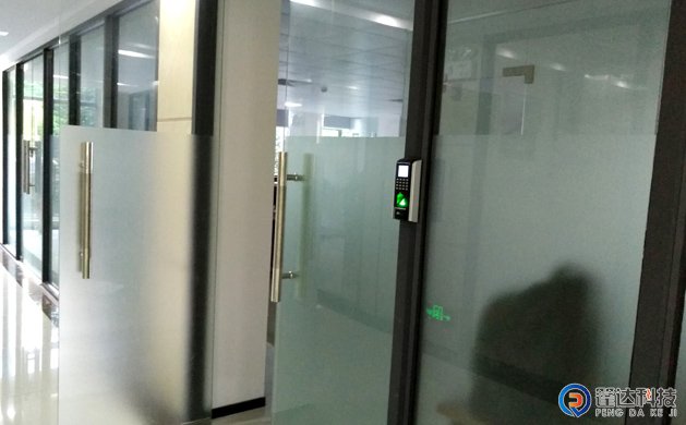 指纹门禁系统安装的功能