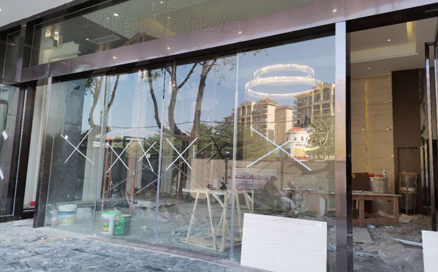 沐足店会所自动感应门安装测试