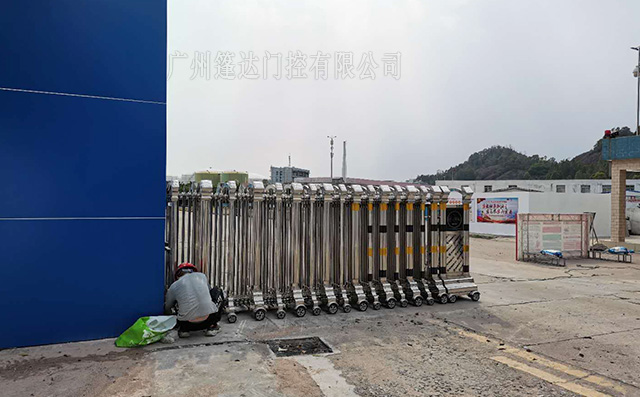 不锈钢自动门申缩门安装