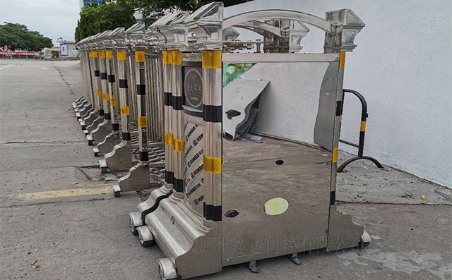 电动伸缩门安装