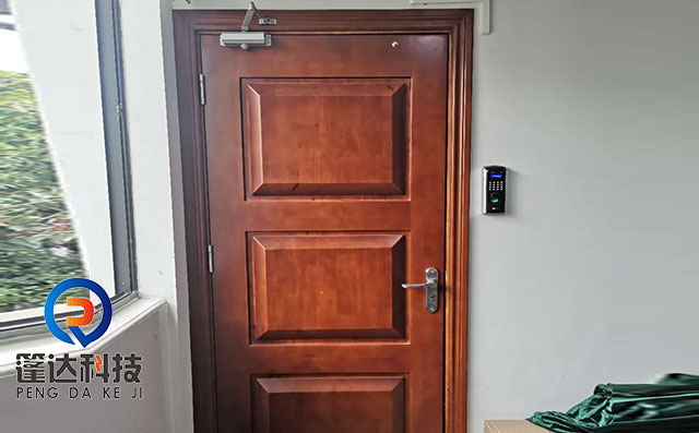 进出指纹密码门禁