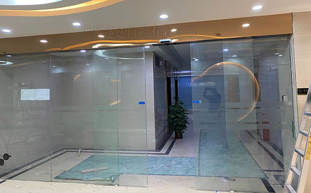 自动感应门安装指纹门禁