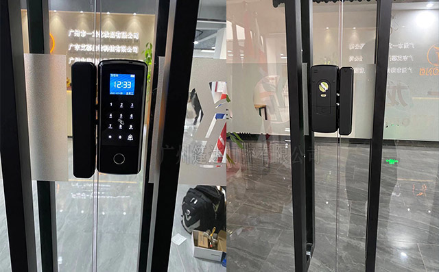 免布线办公室安装玻璃门锁指纹锁