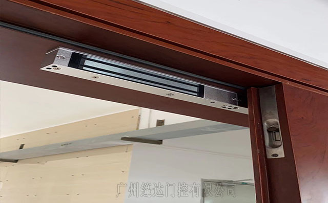 门禁磁力锁维修